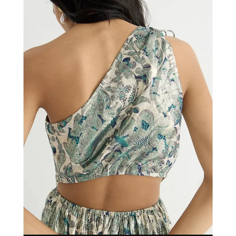 LAST ONE - J.Crew Collection one-shoulder cutout dress in floral Lurex® chiffon - Picture 3 of 13